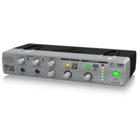 Vang Số Behringer MIX800