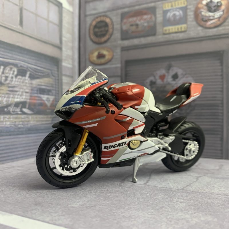 Xe mô hình Ducati Panigale V4 S CORSE 118 Maisto  Trùm Mô Hình