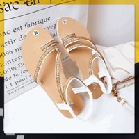 ᵀᴴᴱ ˢᴴᴼᴱˢ ᴺᴱᵂ ⬥︎ Dép sandal kẹp xỏ ngón đính đá 3 quai đế bằng bệt đi mưa 2 màu đen/trắng mẫu mới hot trend xinh rẻ đẹp