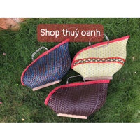 [ 4 MẪU ] làn, giỏ gà nhựa giả mây đựng gà chọi, cài móc hoặc xiên ( tặng bao mỏ, áo gà, chùm đầu gà)