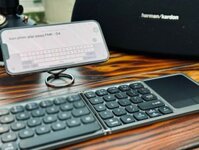 ** Bàn phím Bluetooth Wiwu FMK04 gấp gọn