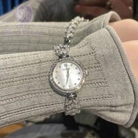 〖 Ciloa 〗 (có hộp quà) Nàng tiên cá 2024 Đồng hồ phong cách mới Dây đeo tai lúa mì nữ nhẹ Đồng hồ sang trọng Niche Đồng hồ đeo tay nữ Đồng hồ đeo tay nữ 678