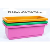 ... Combo 3 chậu chữ nhật dài 67cm, 10 chậu ươm E300, 1 vỉ ươm 72 lỗ, 1 gói phân sông gianh đẹp tuyệt.