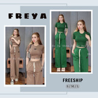 🛍 FREYA SHOP - Thời trang Sỉ🛍 Sét bộ thun gân thời trang nữ mặc đi chơi tay ngắn cổ tròn crotop gắn logo quần rộn