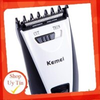 [ Hàng Hot ] Tông Đơ Cắt Tóc Sạc Kemei 209 Cốc sạc Tặng Lược Chải Tóc [ FuLLBOX ] [ Giao Nhanh ]