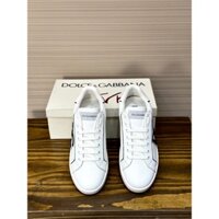 [ Hàng Mới 2024 ] Giày sneaker Dolce Gabbana Trắng kẻ viền Đen logo DG new 2024 LA on web fullbox bill thẻ phụ kiện