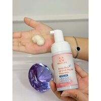 [ Hoàng Huyền Shop ] Dung Dịch Vệ Sinh Thảo Mộc MomCare ( có che tên )100Ml
