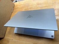 ==> Razer Blade 15 studio edition, i7- 10875H, 32G, 1T, RTX 5000, 15.6in 4K OLED touch