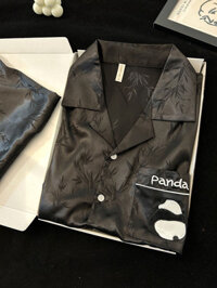 ( rẻ mà chất lượng) Gấu Trúc Bộ Đồ Ngủ Ice Silk Nam Cardigan Hàn Quốc Ins Phong Cách Màu Đen Đơn Gi