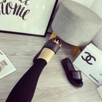 ( Sales T8 ) Dép đế xuồng dior dép bánh mì 😍 . 2020 new .. .. . . . :