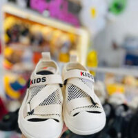 ( Seo lẻ size) Giày sandal trắng bé trai