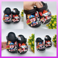 [ Tặng 12 Sticker ] Dép Crocs baya Đen mix chó cứu hộ cho bé trai Muncrocs sỉ lẻ sục crocss bé gái nam nữ người lớn
