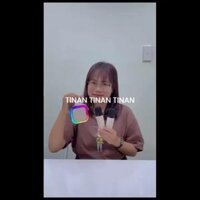 ( TẶNG KÈM 2 MIC ) Loa Bluetooth Karaoke Mini K12 Kèm 2 Micro Âm Thanh Chất Lượng , Màu Sắc Trẻ Trung , Kiểu Dáng Năng Phù Hợp Mang Theo Đi Du Lịch , Picnic..