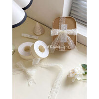 🔥 Váy trang trí thủ công DIY 🔥 Cuộn dây ruy băng ren bằng trang trí đa năng tiện dụng ruy băng ren bao bì hoa ren phụ kiện quần áo có hàng sẵn ruy băng ren trắng ruy băng đóng gói quà tặng ✩Ins Phong Cách Pháp Ren Ruy Băng Ren Ruy Băng Quà Tặng Trang Tr