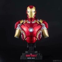👉 💝[Xả kho] Mô hình tượng iron man có đèn led