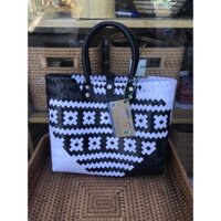 01 Giỏ Đi Chợ Bằng Nhựa Đan Quai xách Bằng Da Thích Hợp Dùng Để Đi Chợ Hoặc Làm Quà Tặng Cho Bạn Bè Nước Ngoài