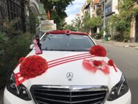 033 Hoa giả trang trí xe cưới 2 bông lớn