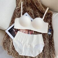 1 Bộ Áo Ngực Không Đường May + Quần Lót Nâng Ngực 3 / 4 cup