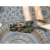 1 cặp tôm khóa thùng xe ba gác