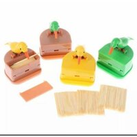 1 CHIẾC HỘP ĐỰNG TĂM CHIM LẤY TĂM CAO CẤP