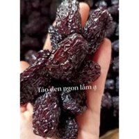 1 KG TÁO TÀU ĐEN LOẠI 1,THƠM, DẺO MỚI NGON XỊN NHẤT