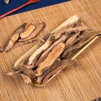 1 Kg Thiên Niên Kiện lát mỏng vàng đẹp.