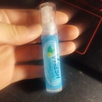 1 lọ sản phẩm vsfresh xịt thơm miệng trong set