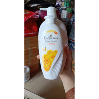 1 Sữa tắm Enchanteur chai 550ml tặng kèm chai nhỏ 250ml Thái Lan