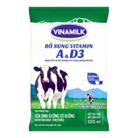 1 thùng sữa bịch Vinamilk 220ml