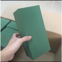 1 Thùng xốp xanh cắm hoa 20 miếng