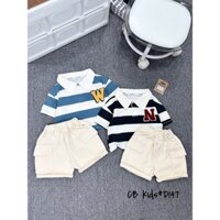 (10-30kg) set bộ bé trai  sọc kẻ chữ nổi xù đính ngực  quần kaki. áo polo