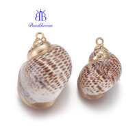 10 Mặt dây chuyền vỏ xoắn ốc mạ điện với đồng thau Phát hiện ốc xà cừ vàng 25 ~ 30x18 ~ 24mm Lỗ: 2mm