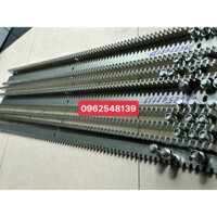 10 mét răng thép lắp cho motor cổng lùa