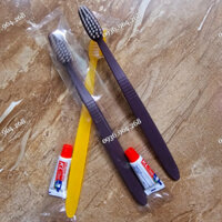 100 Bàn Chải Đánh Răng Cước Mềm kem đỏ cho khách sạn