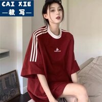 100% cotton dáng rộng giữa dài chữ tương phản sp100% cotton dáng rộng giữa dài tương phản chữ Màu sắc thể thao Áo thun nữ tay ngắn màu đỏ Top 05.20