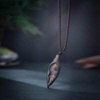[1162 Người Đã Thu Thập] Thành Công Nghề Nghiệp ~ Mặt Dây Chuyền Lá Gỗ Mun Thủ Công Dây Xích Áo Len Dài Unisex Phong Cách Dân Tộc