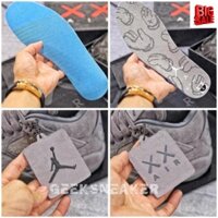 12.12 [GeekSneaker] Nguyên Bản - SC | Giày Jordan 4 Retro Kaws - Giá Đặc Biệt  ..