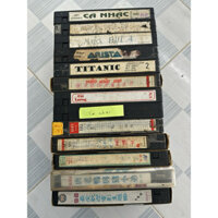 13 Băng VHS không rõ nội dung