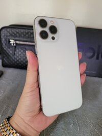 13 Pro max 256G Silver Lock. Pin 89%. Zin nguyên bản !!!