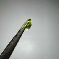 1315-ĐÁ PERIDOT XANH LÁ ( THIÊN NHIÊN ) KHÔNG XỬ LÝ