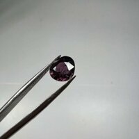 1375-ĐÁ SPINEL TÍM SẪM ( THIÊN NHIÊN ) CÓ RẠN ÂM.