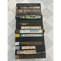 15 Băng VHS không rõ nội dung