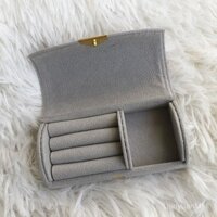 [1713 Người Đã Thu Thập] Hộp Trang Sức Mini Di Động Bề Mặt Cong Tinh Tế Hộp Nhẫn Nhung Hộp Lưu Trữ Trang Sức Bông Tai Đi Công Tác