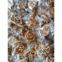 1kg Kẹo chuối cuộn đậu gừng cuộn bánh tráng đặc sản Bến Tre