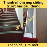 20 thanh nẹp chống trượt cầu thang, nẹp nhôm chống trượt bậc tam cấp