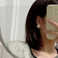 2025 Bông tai ngọc trai Celine Celine Đã có cách giải thích dành cho nữ liên tục phổ biến của riêng mình, Trang sức sáng tạo đại diện cho một lối sống mới giống như bông tai này giữa trang phục Ốp lưng tuyệt đẹp Sự tồn tại không bao giờ cảm thấy bị ràng b