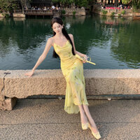 2025 Phong Cách Kỳ Nghỉ Pháp Mỏng Hơn Nhìn Nhẹ Nhàng Tinh Khiết Desire In Hình Voan Sling Đầm Váy Dài Màu Vàng