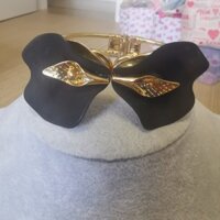 2025e Phong cách Vintage Châu Âu và Mỹ Giải phóng Cung điện Vòng tay đen Calla Lily mở không lọc