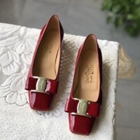 23ss Bằng Sáng Chế Giày Da Nữ Phong Cách Mới Khóa Kim Loại Phù Hợp Với Giày Slip-On Nông Miệng Thấp Gót Da Giày
