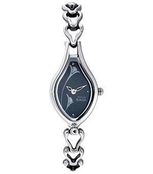 Đồng hồ nữ Titan 2455SM02